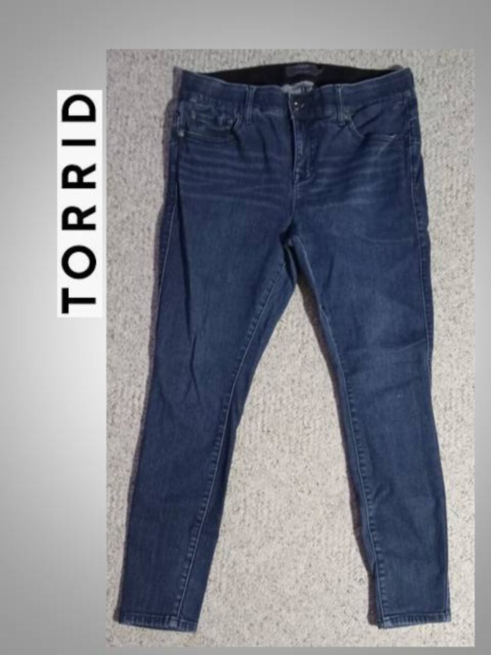 Torrid Bombshell Skinny size 12S